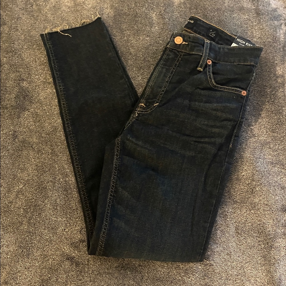 NEW Dark Wash Skinny Jeans
